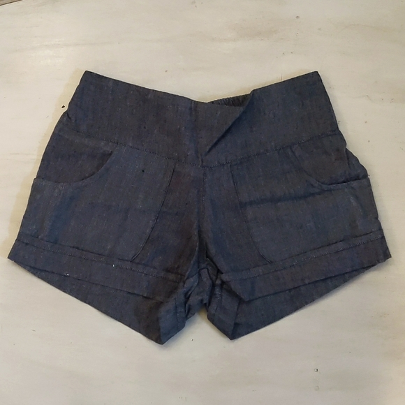 Passion Lilie 100% Cotton Shorts - Picture 1 of 5